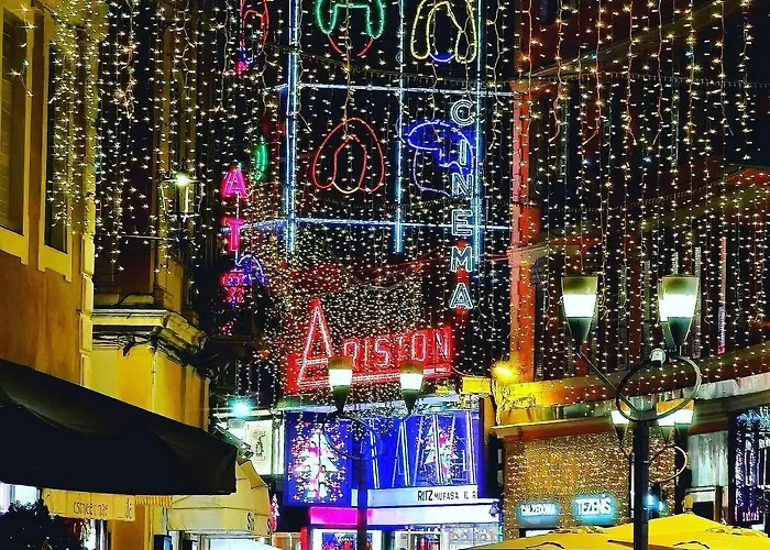 Degli Inglesi 아파트